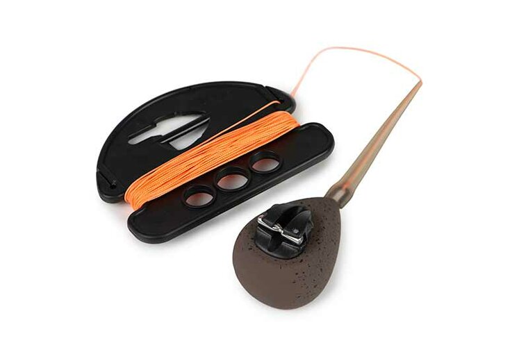 Captive Back Weights Fox